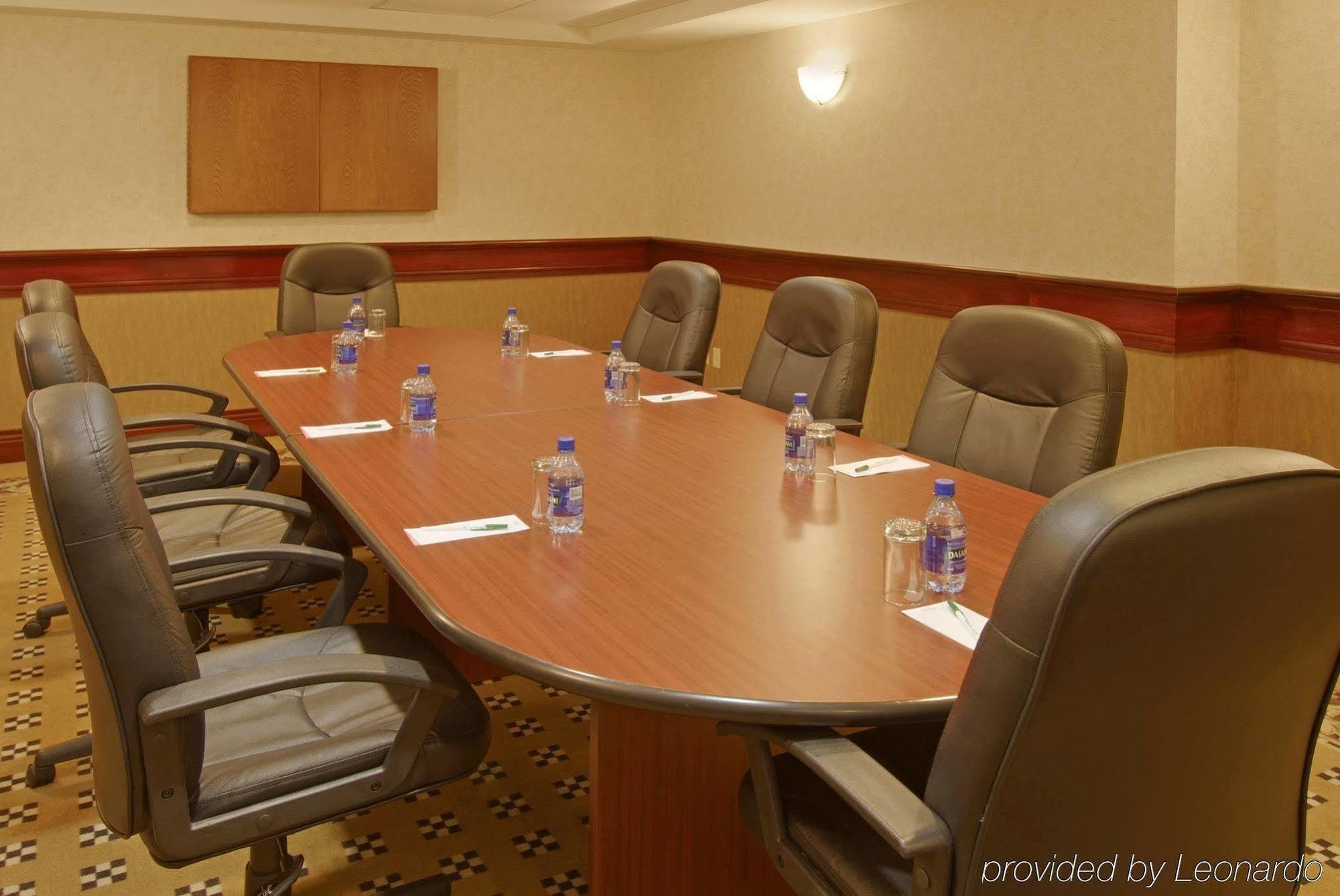 Towneplace Suites By Marriott Toronto Northeast/Markham Facilidades foto